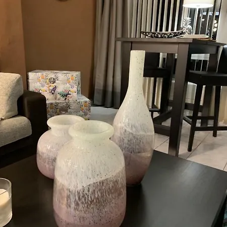 Taniyumbo Apartment *